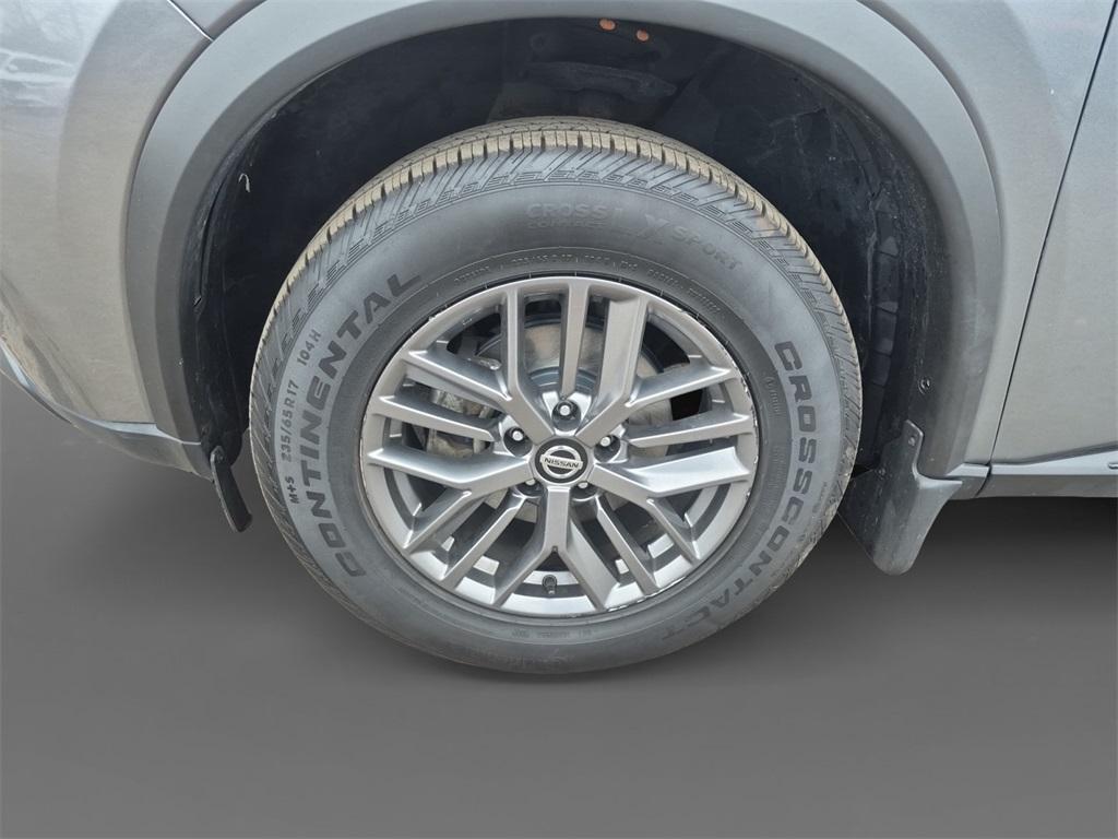 used 2021 Nissan Rogue car, priced at $19,250