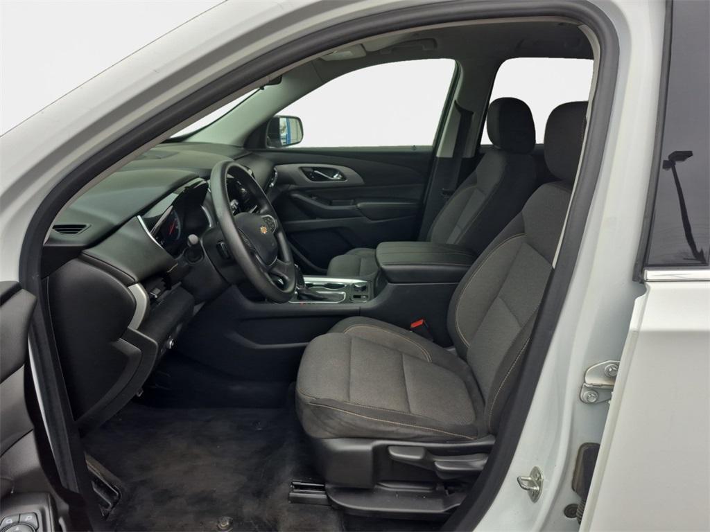 used 2020 Chevrolet Traverse car, priced at $15,493