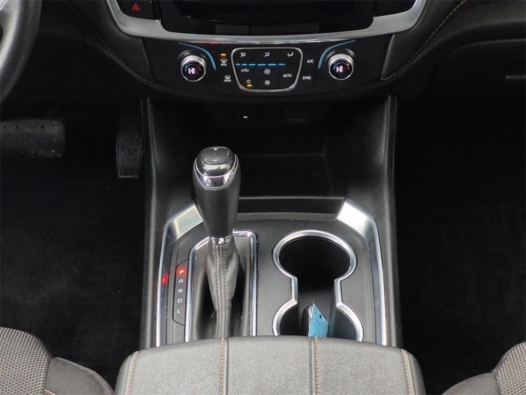 used 2020 Chevrolet Traverse car, priced at $15,493