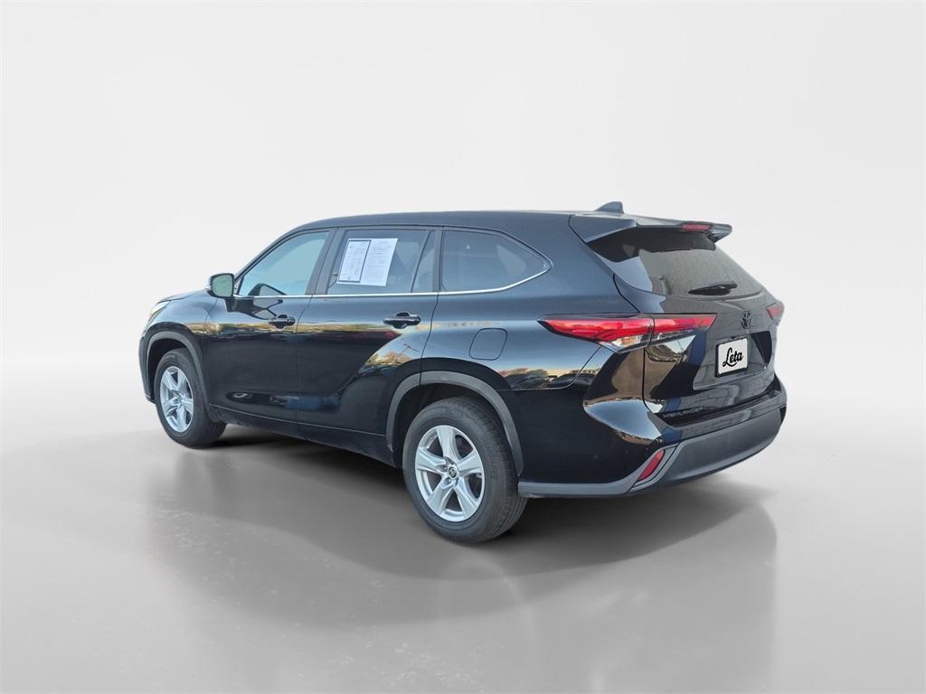 used 2023 Toyota Highlander car, priced at $26,346