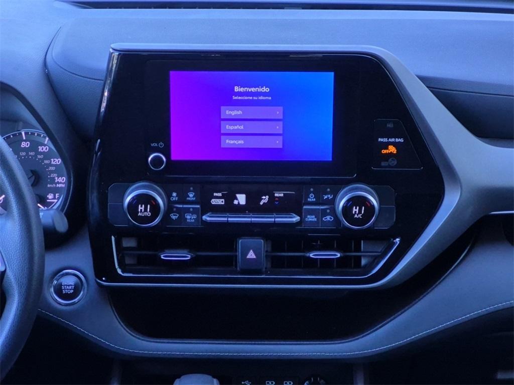 used 2023 Toyota Highlander car, priced at $26,346