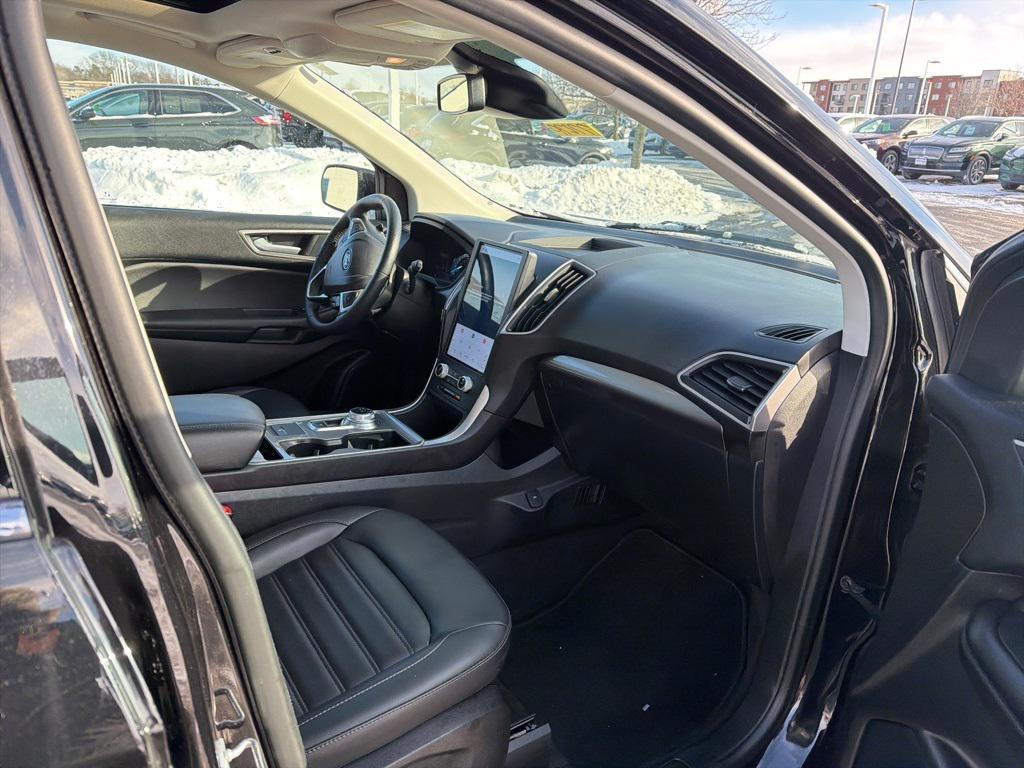 used 2024 Ford Edge car, priced at $27,572