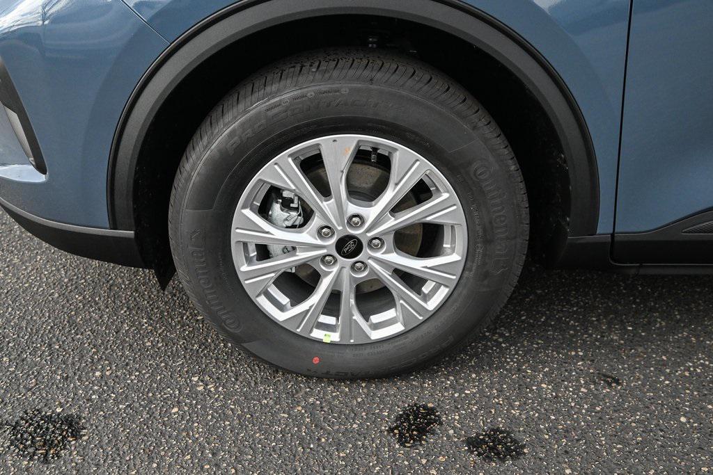 new 2026 Ford Escape car, priced at $31,879