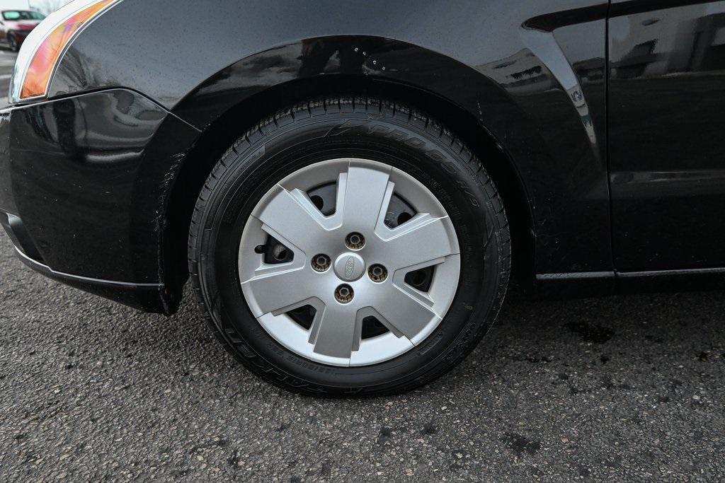 used 2008 Ford Focus car, priced at $7,000
