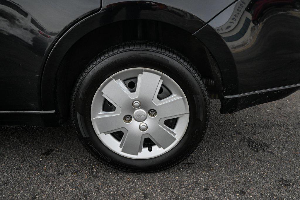 used 2008 Ford Focus car, priced at $7,000