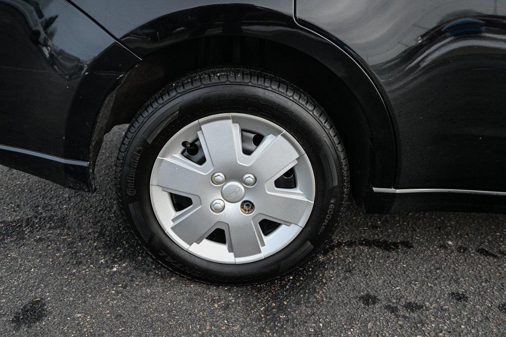 used 2008 Ford Focus car, priced at $7,000