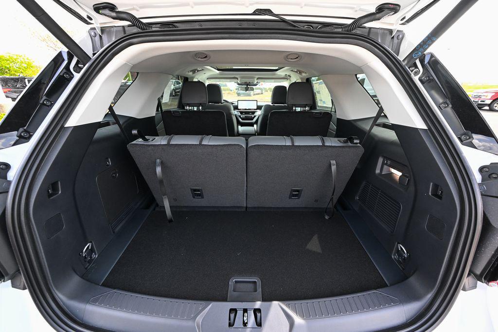 new 2026 Ford Explorer car, priced at $46,399