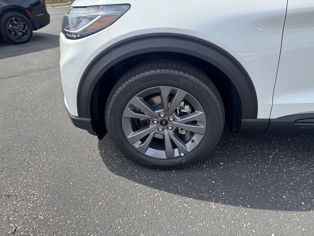 new 2026 Ford Explorer car, priced at $46,997