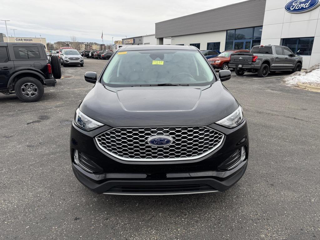 used 2024 Ford Edge car, priced at $27,221