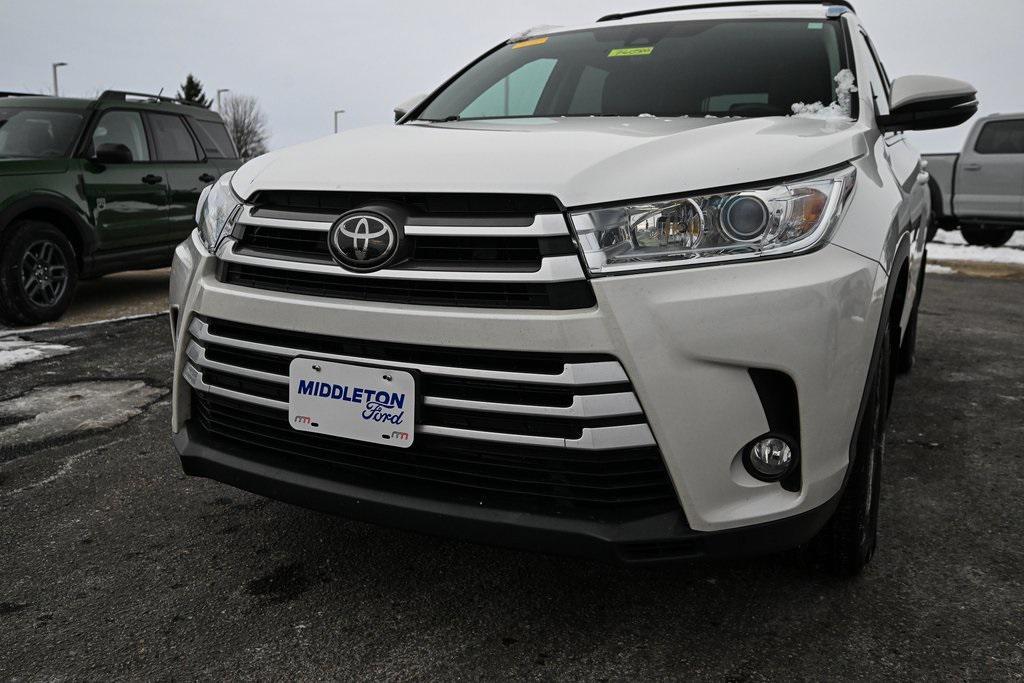 used 2017 Toyota Highlander car, priced at $19,972