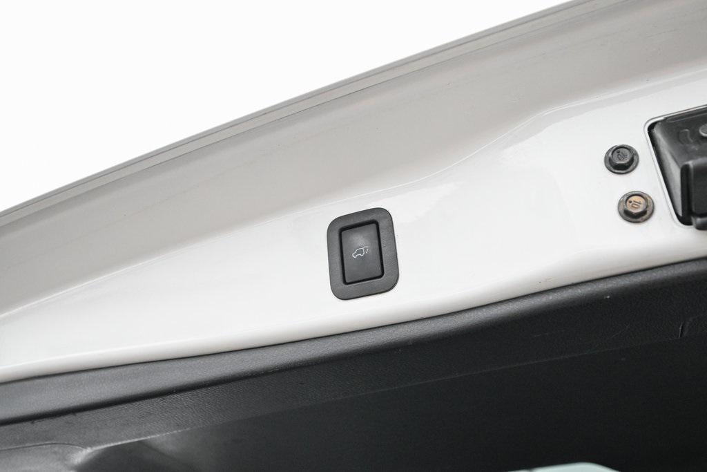 used 2017 Toyota Highlander car, priced at $19,972