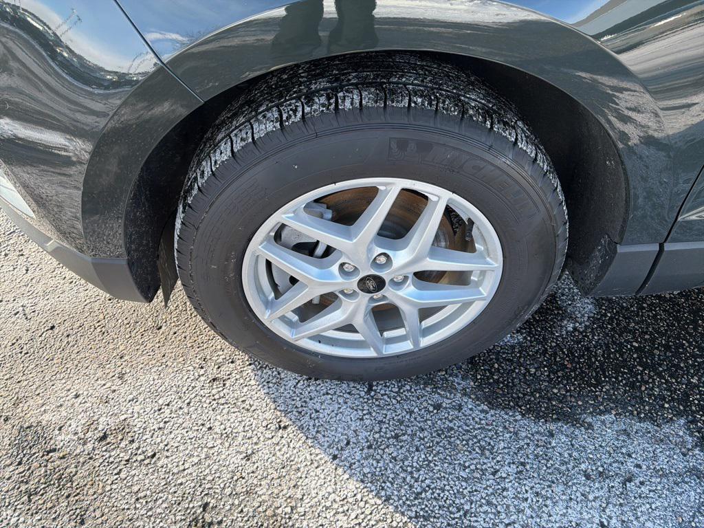 used 2024 Ford Edge car, priced at $27,332