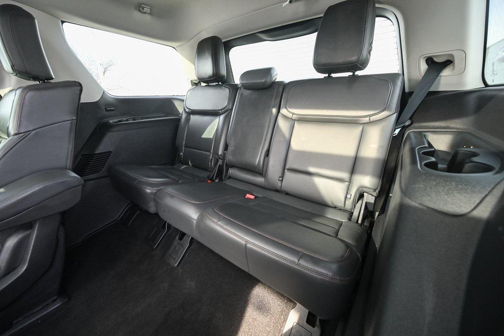 used 2025 Ford Expedition car, priced at $59,881