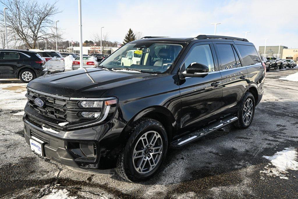 used 2025 Ford Expedition car, priced at $59,881