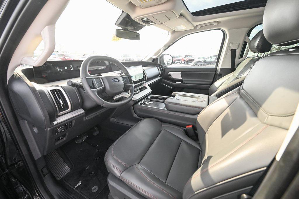 used 2025 Ford Expedition car, priced at $59,881