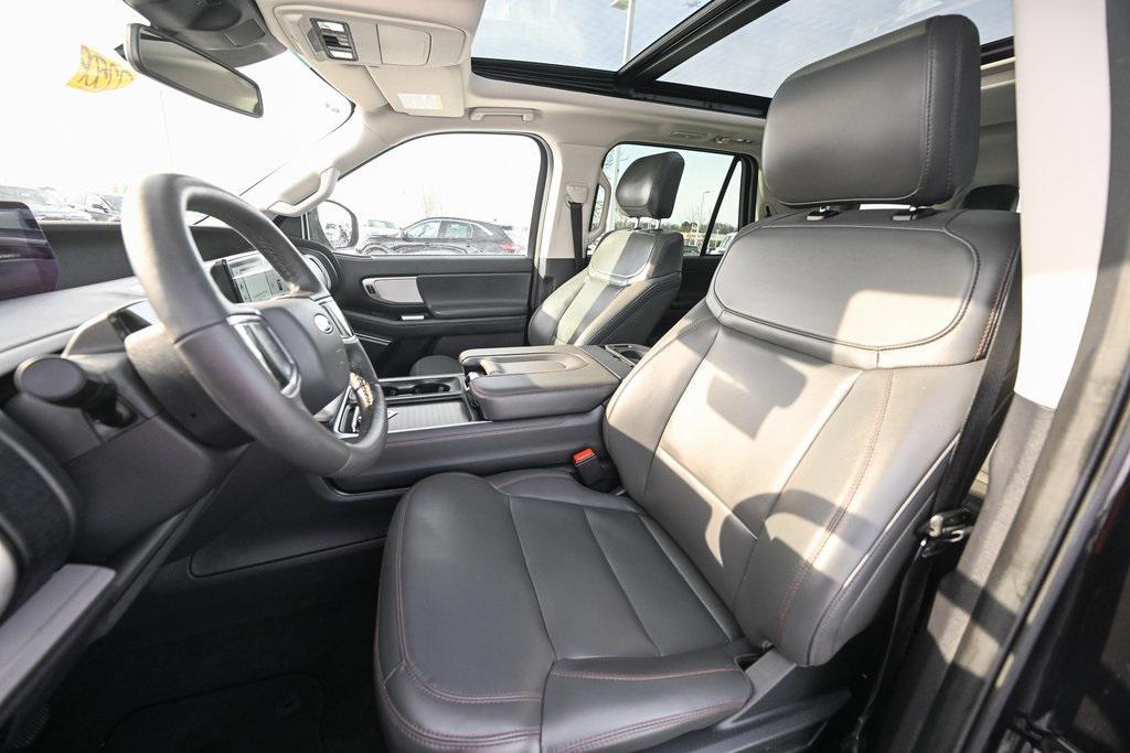 used 2025 Ford Expedition car, priced at $59,881