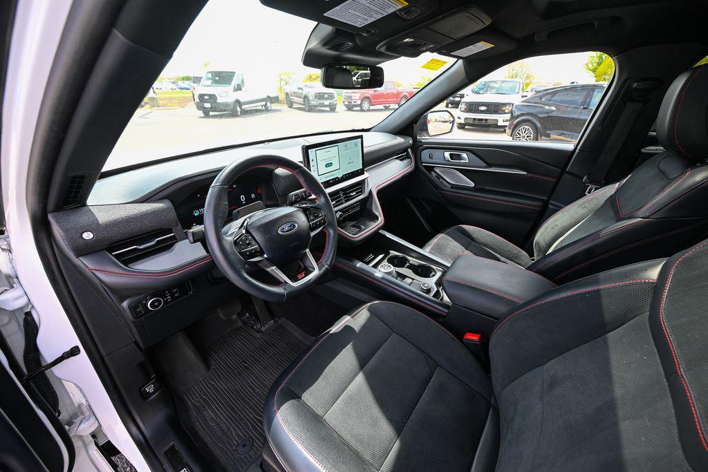 used 2025 Ford Explorer car, priced at $48,971