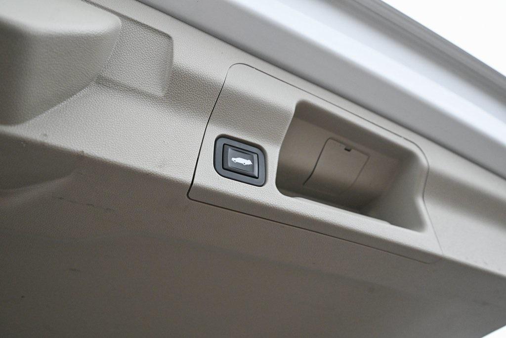 used 2017 GMC Acadia car, priced at $16,771