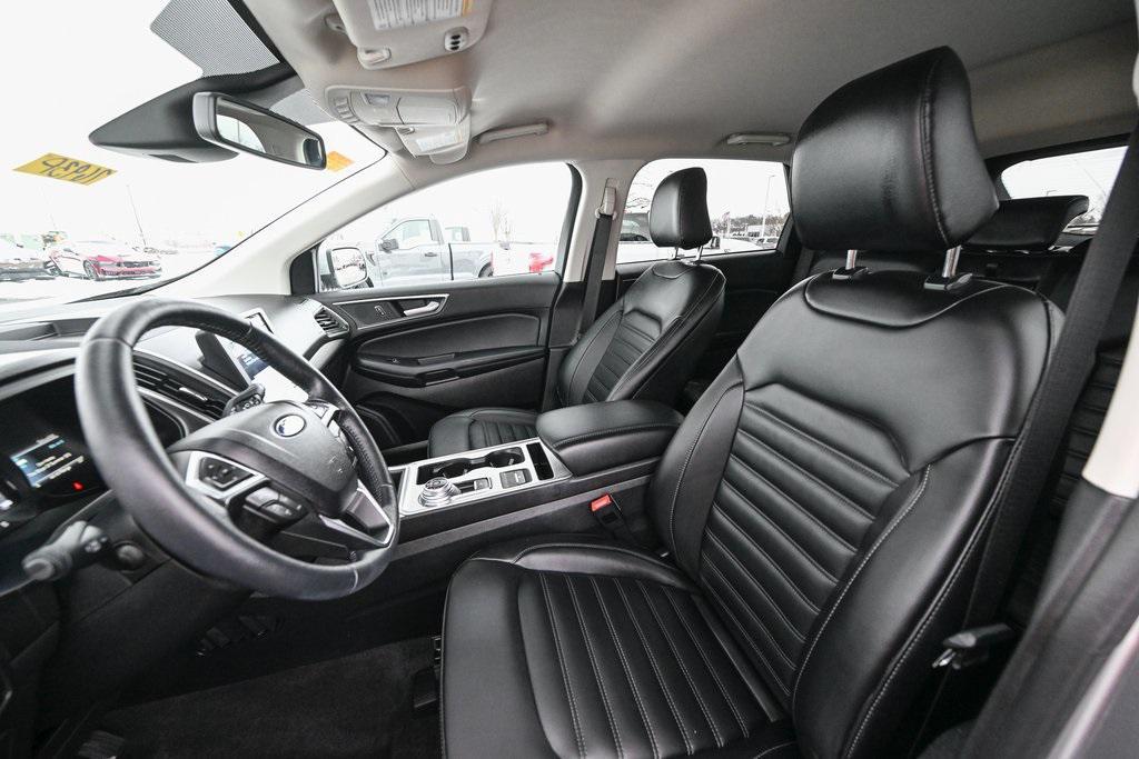 used 2024 Ford Edge car, priced at $27,573