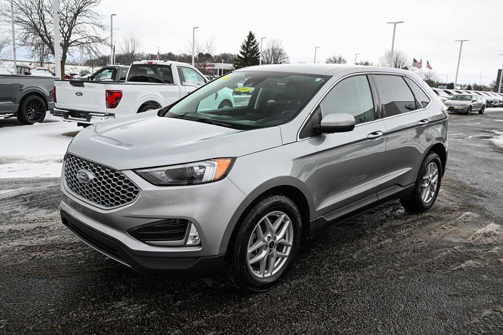 used 2024 Ford Edge car, priced at $27,573
