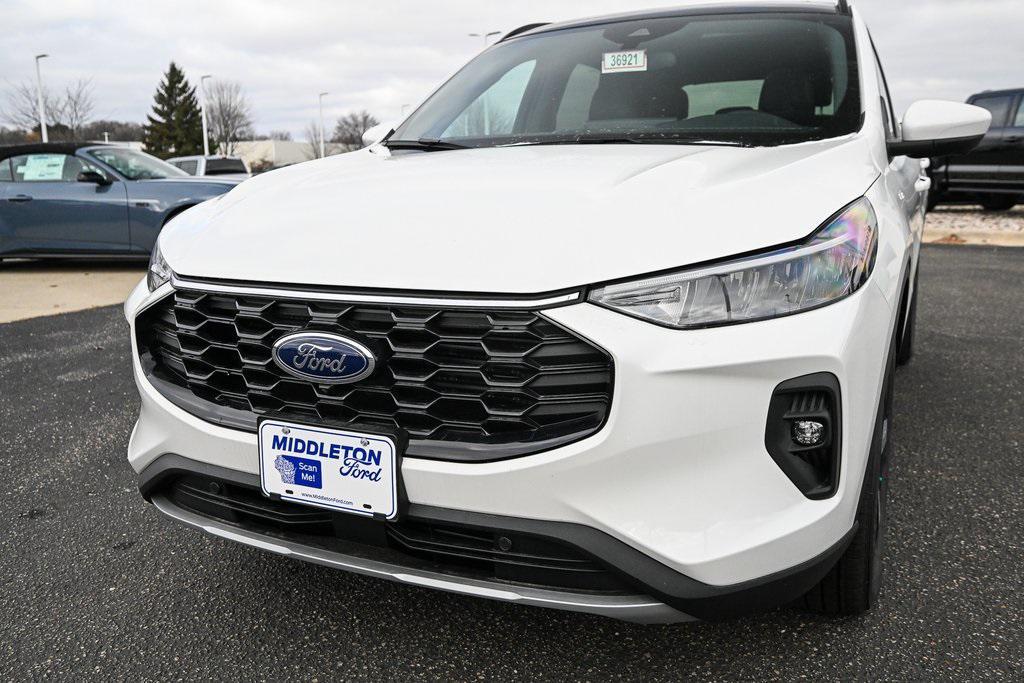 new 2025 Ford Escape car, priced at $36,656