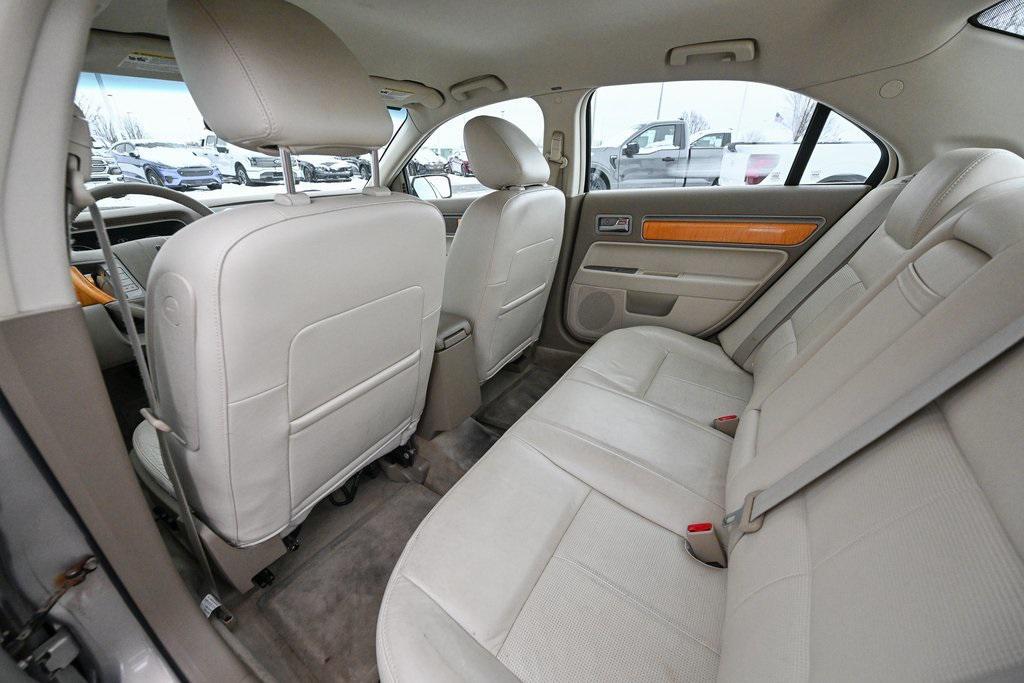 used 2009 Lincoln MKZ car, priced at $7,500