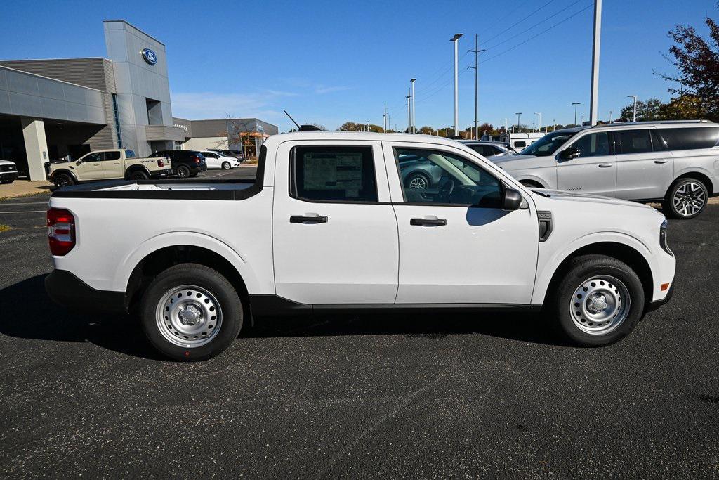 new 2025 Ford Maverick car, priced at $31,160
