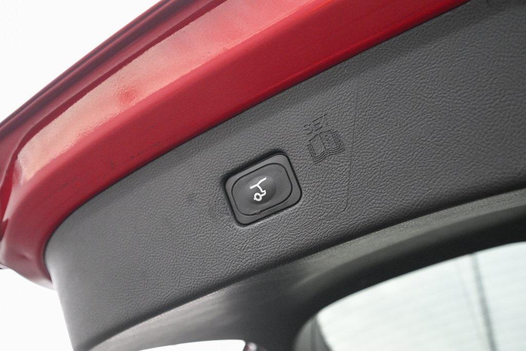 used 2024 Ford Edge car, priced at $27,672