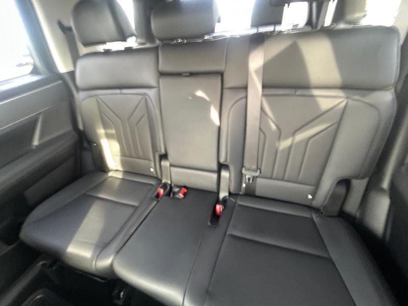 used 2025 Hyundai Santa Fe car, priced at $36,995