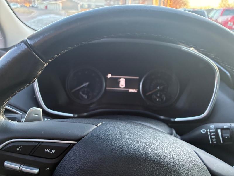 used 2023 Hyundai Santa Fe car, priced at $24,995