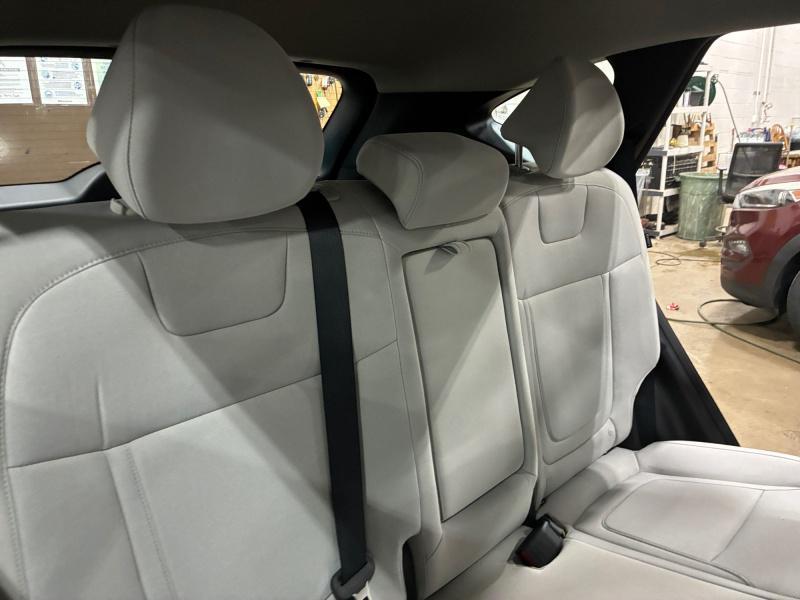 new 2026 Hyundai TUCSON Hybrid car, priced at $37,954