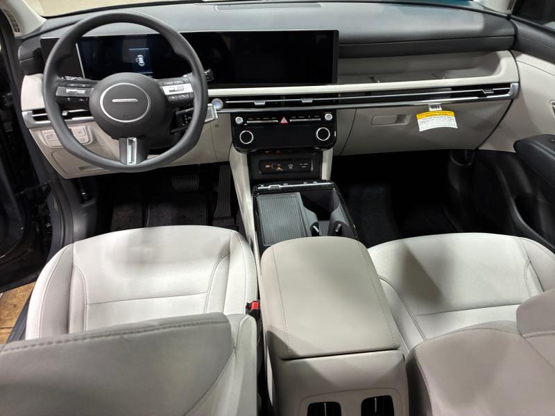 new 2026 Hyundai TUCSON Hybrid car, priced at $37,954