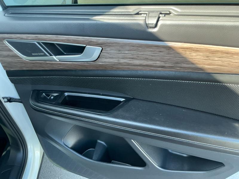 used 2024 Volkswagen Atlas car, priced at $40,995