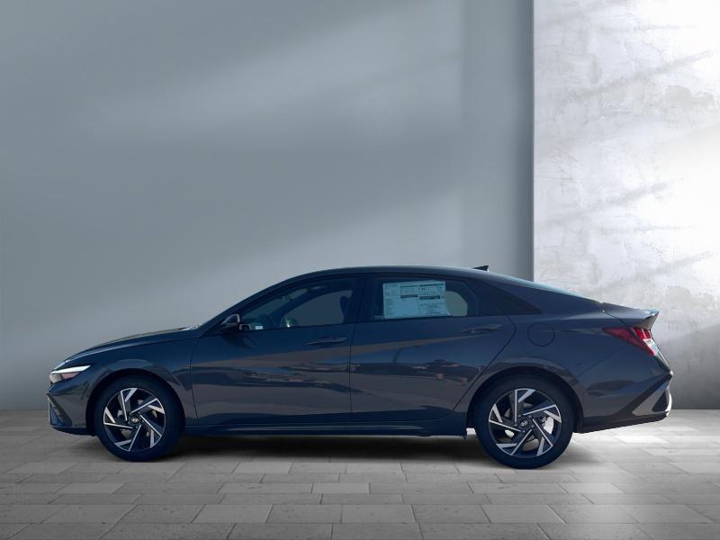 new 2025 Hyundai Elantra car, priced at $25,409