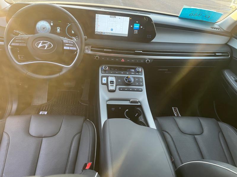 used 2025 Hyundai Palisade car, priced at $39,995