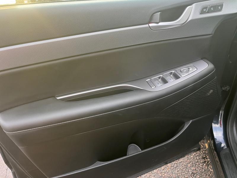 used 2025 Hyundai Palisade car, priced at $39,995