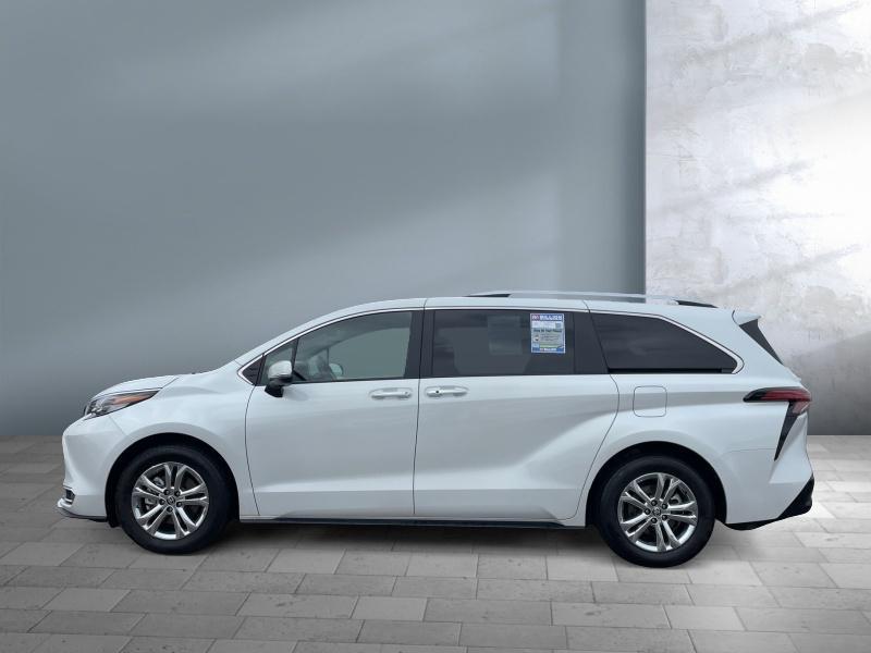 used 2022 Toyota Sienna car, priced at $48,995