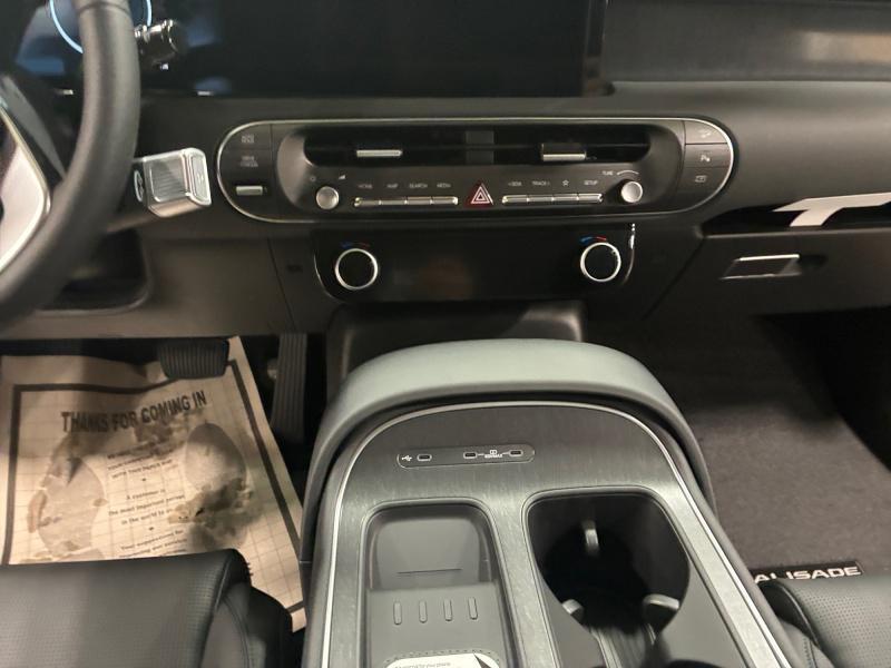 new 2026 Hyundai Palisade Hybrid car, priced at $49,979