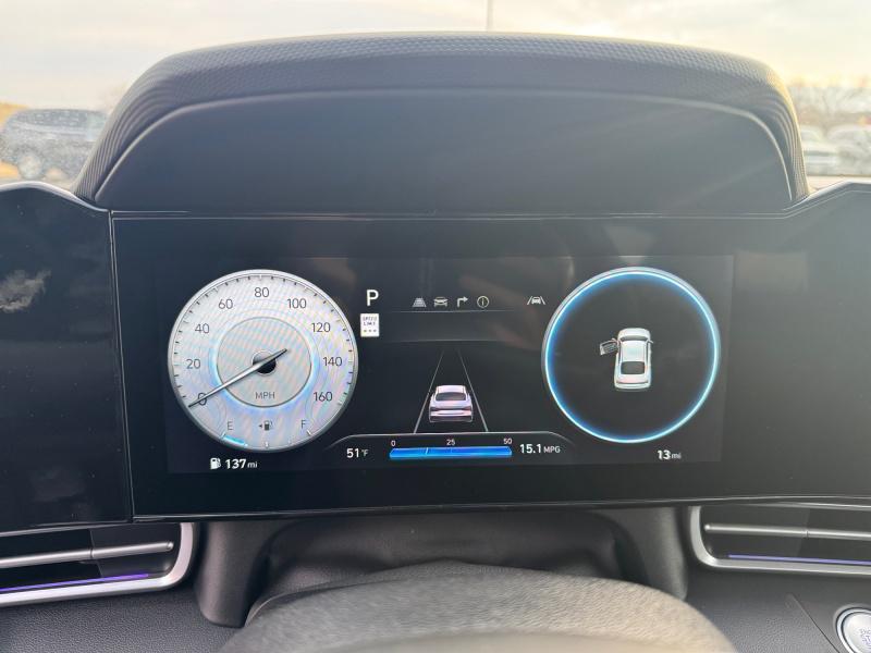 new 2025 Hyundai Elantra car, priced at $25,979