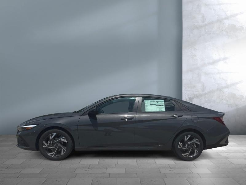 new 2025 Hyundai Elantra car, priced at $22,995