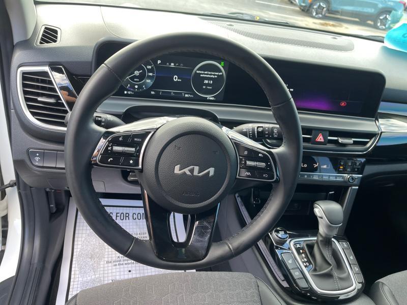 used 2024 Kia Seltos car, priced at $26,995