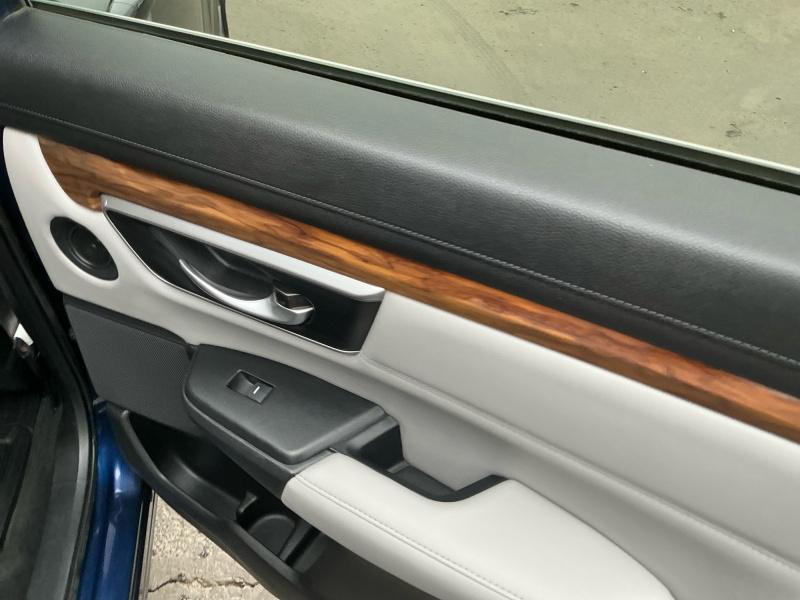 used 2022 Honda CR-V Hybrid car, priced at $20,995