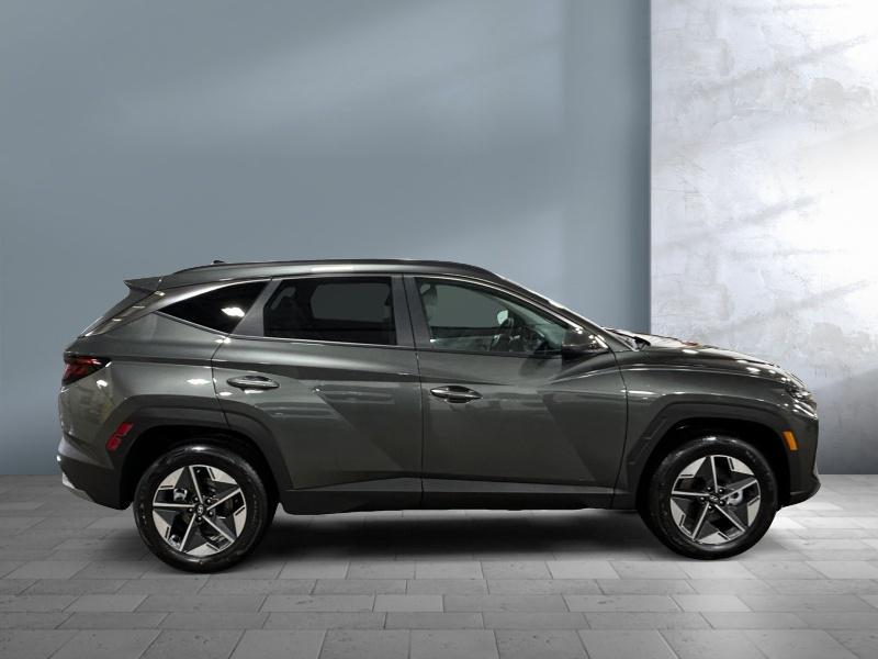 new 2026 Hyundai TUCSON Hybrid car, priced at $36,704