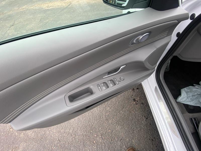 new 2025 Hyundai Elantra car, priced at $23,004