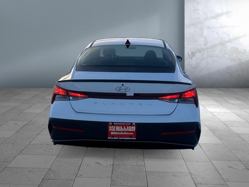 new 2025 Hyundai Elantra car, priced at $25,909