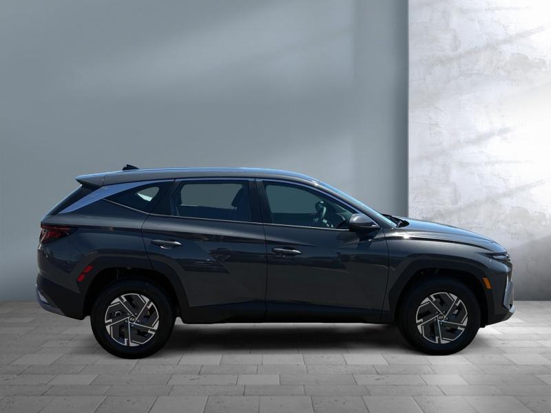 new 2026 Hyundai TUCSON Hybrid car, priced at $37,439
