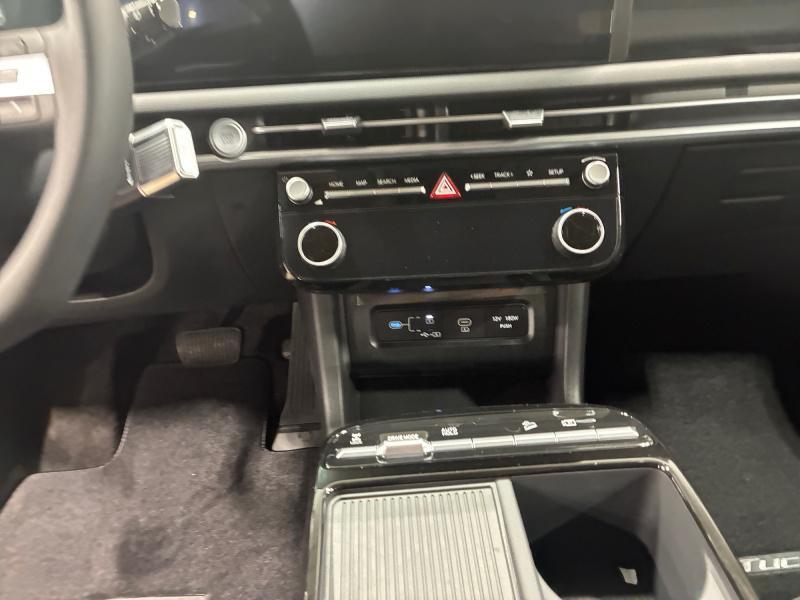 new 2026 Hyundai TUCSON Hybrid car, priced at $37,439
