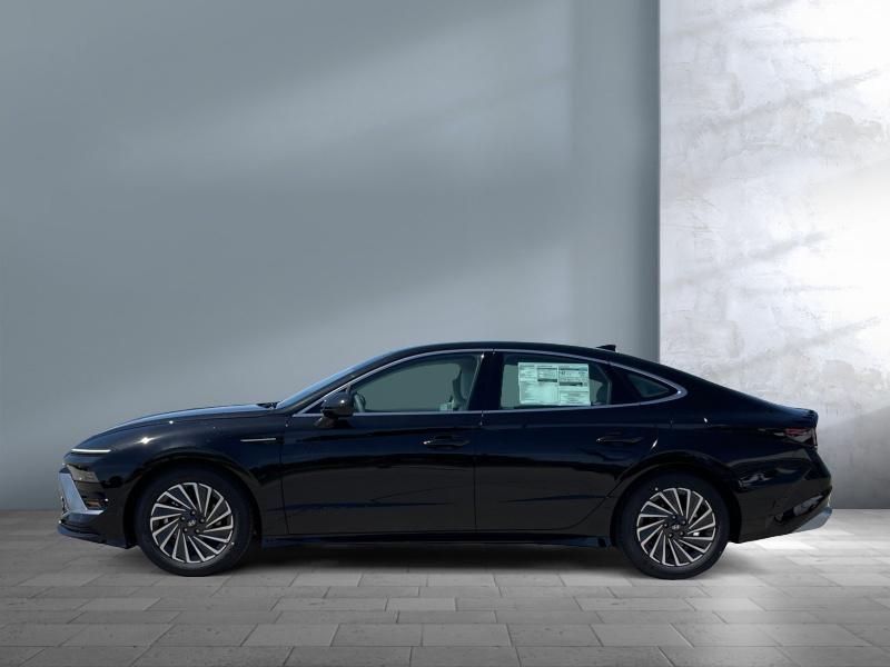 new 2025 Hyundai Sonata Hybrid car, priced at $30,439