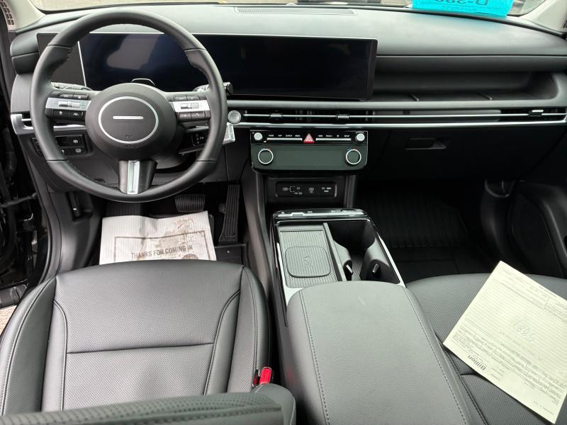 new 2025 Hyundai TUCSON Hybrid car, priced at $37,734