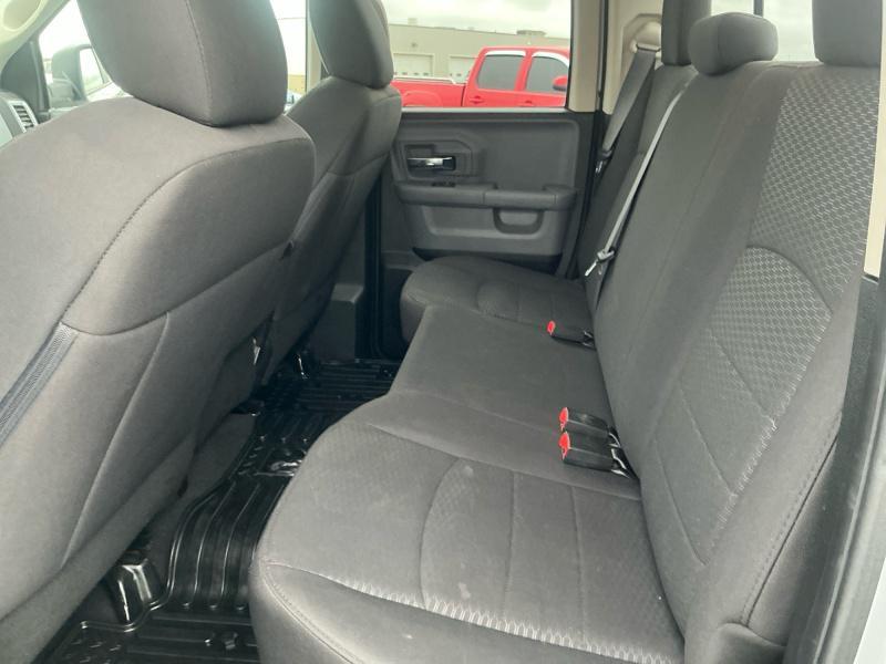 used 2019 Ram 1500 Classic car, priced at $27,746